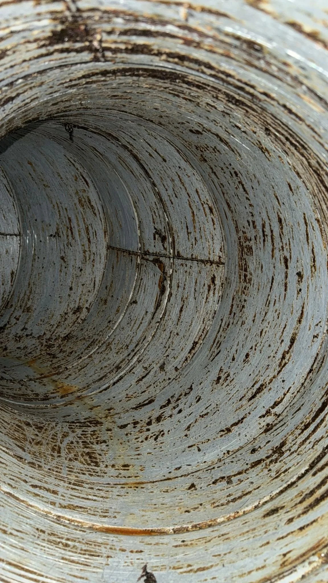Rond kanaal na reiniging door All Ventilatie